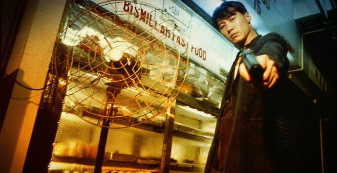 #电影 1995年，电影《堕落天使》剧照电影《堕落天使》是由香港导演王家卫执导的一部经典影片，1995年上映