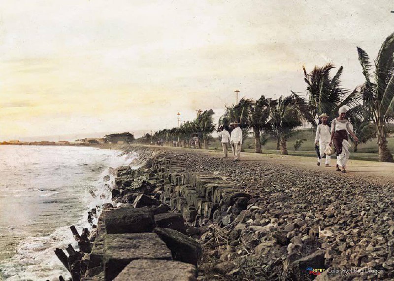 #菲律宾 马尼拉湾昔日风貌 — 来自“We the Pvblic”图片来源：We the Pvblic，照片取自马尼拉照片数字档案，密歇根大学特别收藏图书馆，拍摄时间约1900-1902年