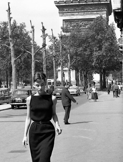 ↩️🖼 奥黛丽·赫本 1959历史老照片（中文）Timeless Archives:1960年，英国知名女演员-奥黛丽赫本奥黛丽·赫本 1959