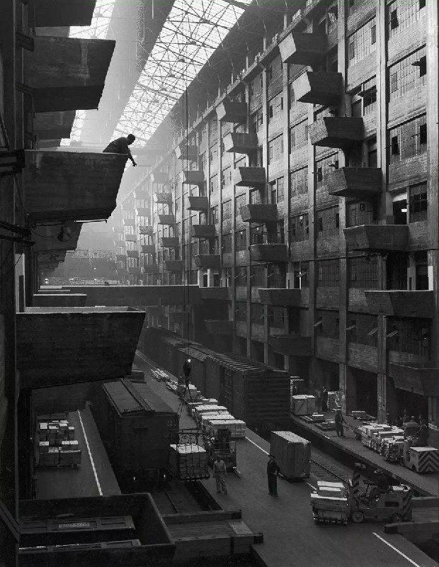 倉庫碼頭，布魯克林，1948 • Andreas Feininger