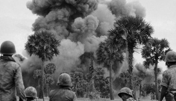 美国在1969年开始了对柬埔寨的秘密轰炸行动，代号为**“菜单行动（Operation Menu）”