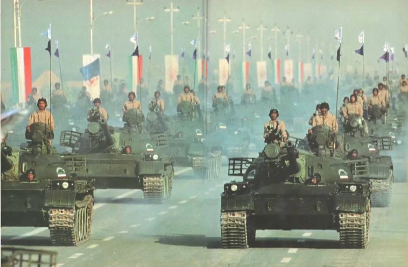 1991年，中国69式主战坦克（Type 69 MBT）出现在伊朗人民圣战者组织（PMOI）部队中
