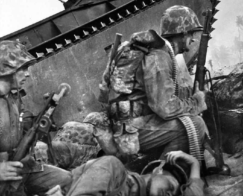 1943年11月20日–23日吉尔伯特群岛，塔拉瓦岛原始历史战争说明