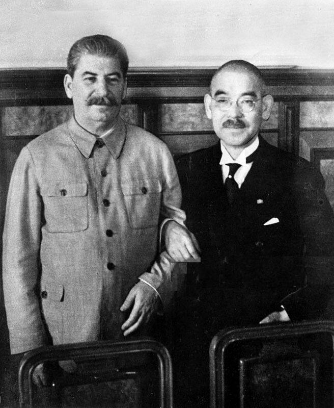 《苏日中立条约》签署现场：斯大林与日本外相松冈洋右