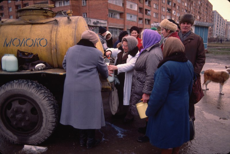 莫斯科，1990 - 1993莫斯科，1990 - 1993
