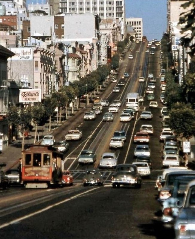 1964年的旧金山加利福尼亚街