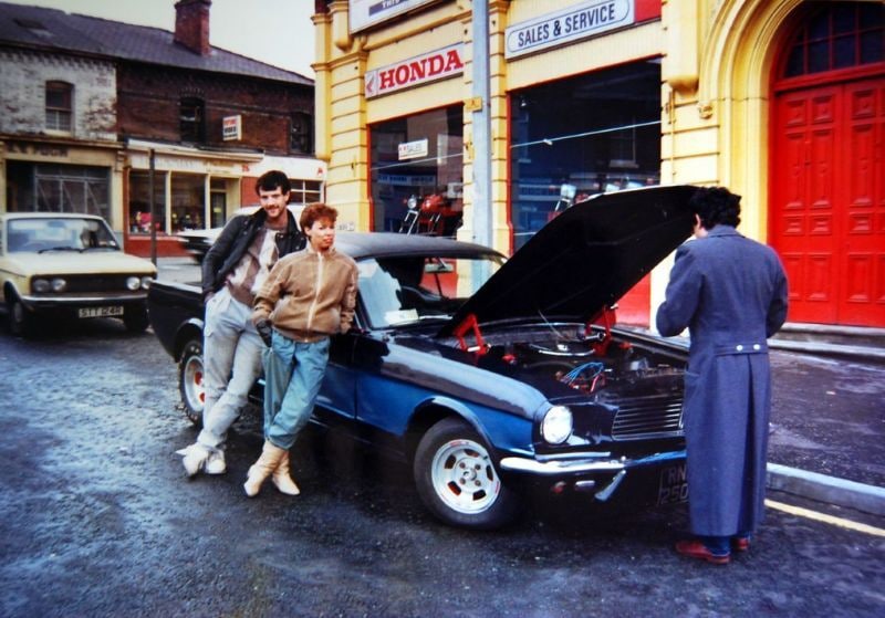 80年代美国，与爱车合影 #历史80年代美国，与爱车合影 #历史