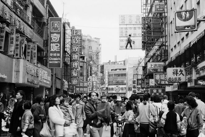 1987年，台湾台北市中心的商业区