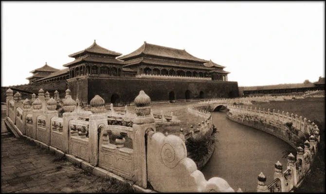 北京中国1927年，紫禁城入口