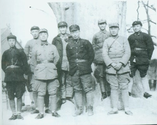 1936年2月，红一军团、红十五军团部分领导干部在陕西淳化合影