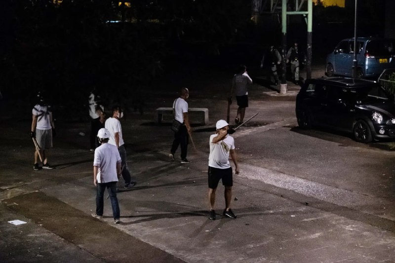 元朗暴力事件，是指2019年7月21日“五大诉求”游行的当晚及次日凌晨发生在香港新界元朗区的暴力袭击事件