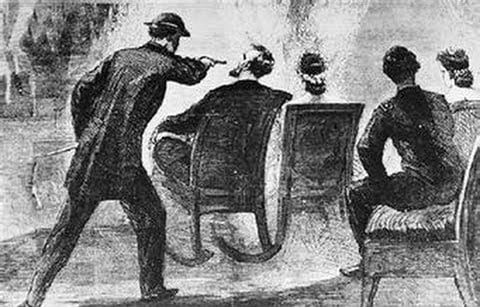 #人物 约翰·威尔克斯·布斯是美国戏剧演员，他同情南方的邦联，袒护奴隶制，对南北战争的结局甚为不满