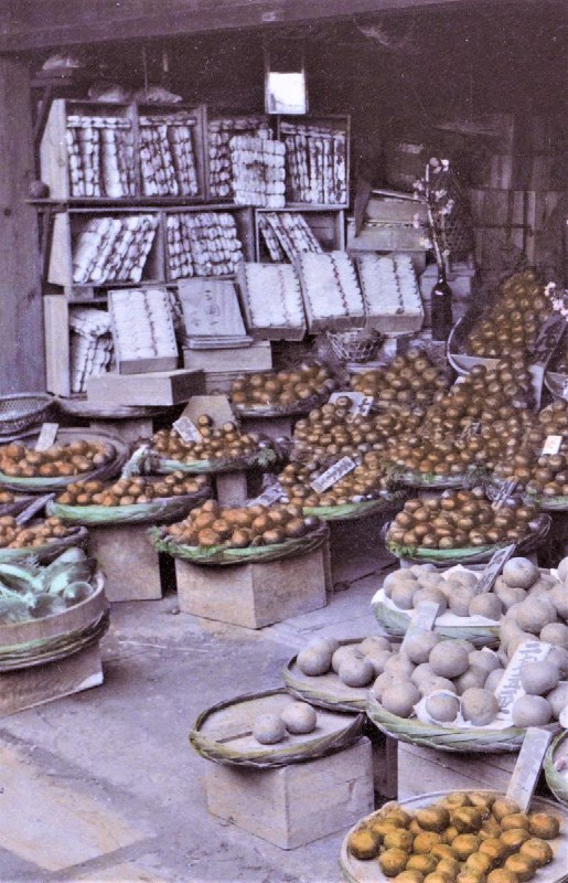 水果小贩，日本（约1890年：后期上色）