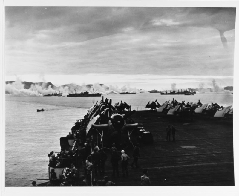 冲绳战役，反神风烟幕，1945 年 5 月 3 日