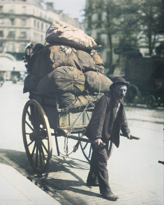 法国巴黎（1899 年）