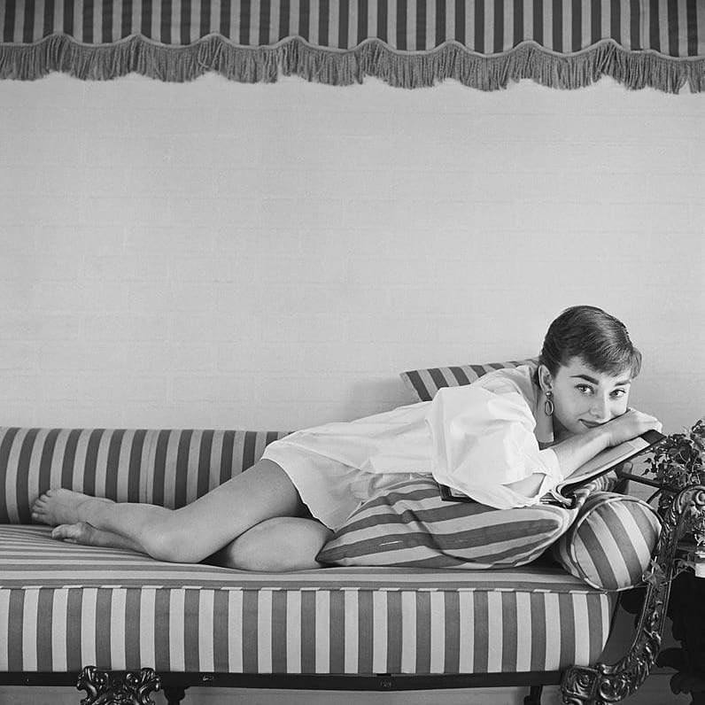 #名人 1953年马克·肖拍摄的奥黛丽·赫本