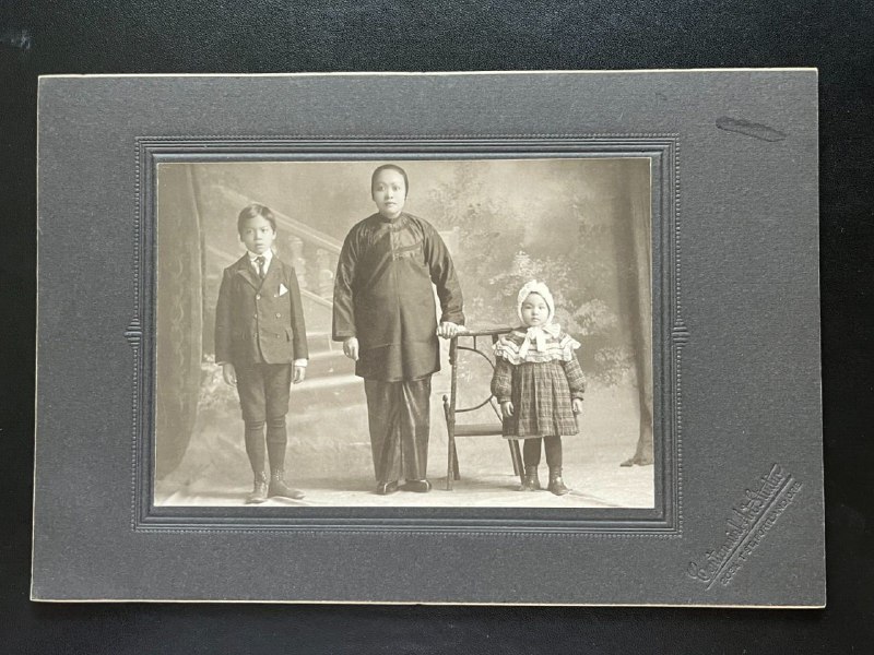 1900年代，美国波特兰，在俄勒冈州的中国家庭