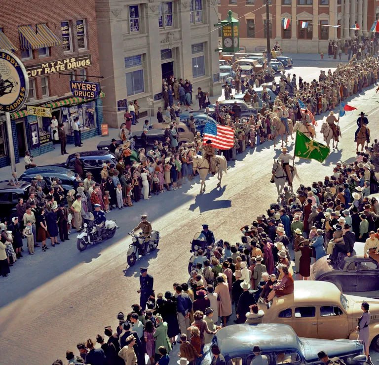 1940 年，德克萨斯州圣安吉洛的圣安吉洛脂肪股票展游行