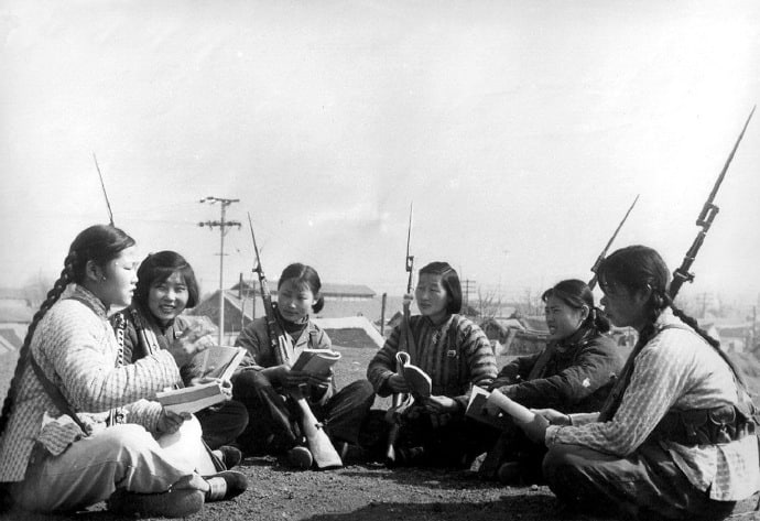 1968-1975年，中国女民兵
