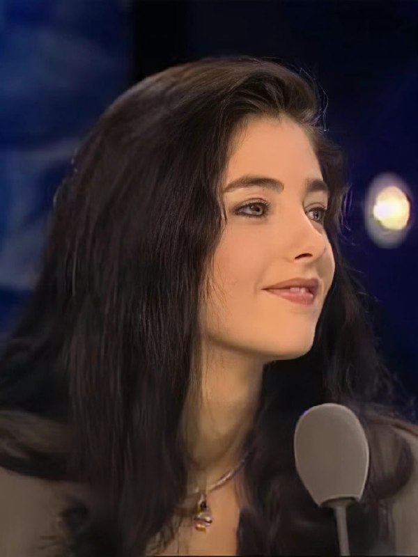 #名人 29岁时的克里斯蒂亚娜·耶里 Cristiana Réali ​​​