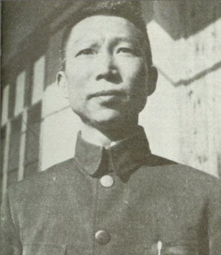 抗战中歼灭日军最多的中国将领 薛岳，出生1896年12月27日，大清广东省韶州府乐昌县（今广东省韶关市乐昌市），原名薛仰岳，后改名薛岳，外号「老虎仔」，中华民国陆军一级上将，为民国年间名将，在中国抗日战争中率部指挥参加了徐州会战、武汉会战等战役，并在万家岭战役及三次长沙会战等战役中获胜且重创日军，被认为是抗战中歼灭日军最多的中国将领，1946年10月获得美国总统杜鲁门颁发的「自由勋章」