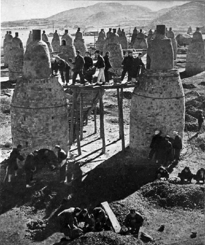 1958年，土法炼钢